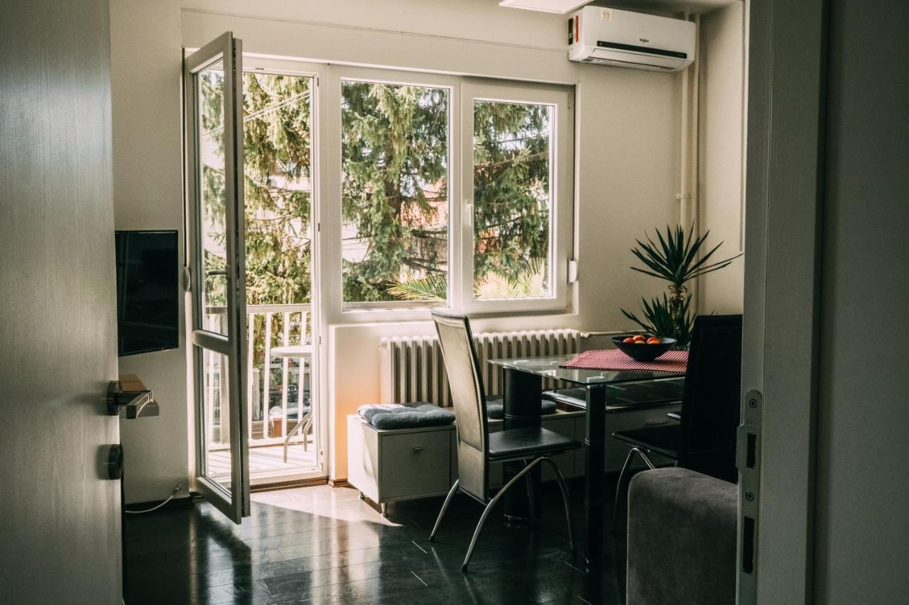 Smart Hostel Belgrade Extérieur photo